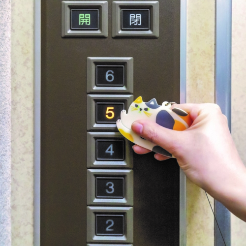 エレベーターのボタン押しにも！